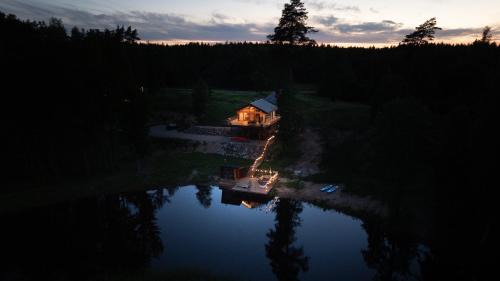 Polva County Casa | Lake view ODYL Holiday House with Sauna and Seasonal Hot-tub