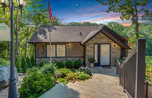 Osage Beach Casa | Lake-View Osage Beach Resort Home with Game Room!