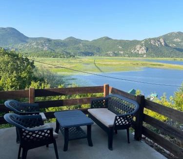 Karuc Casa | LAKE VIEW PREVLAKA