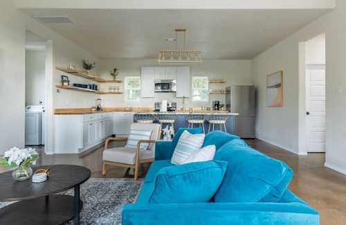 Canyon Lake Casa | Lake-View Retreat at Canyon Lake