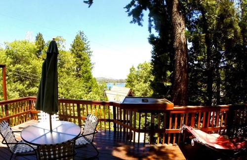 Cedar Glen Cabina | Escapada romántica y relajante en la cabaña con vista al lago