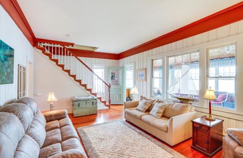 Pittsfield Casa | Lake Views and Dock Access - Pittsfield Cottage!