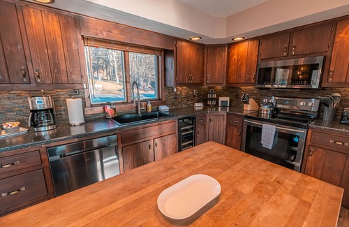Gouldsboro Casa | Lake views from every room! West End Pond has hot tub/game room/fireplace/kayaks