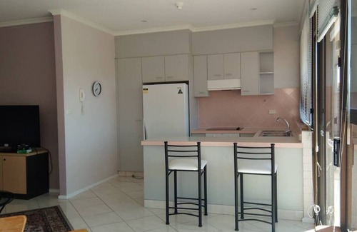 Greenway Apartamento | Lake Views, Large Balcony, Full Kitchen, Washer and Dryer