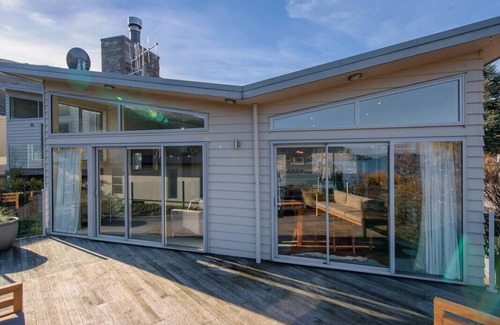 Frankton Cabaña | Vistas al lago en Yewlett - Queenstown Holiday Home