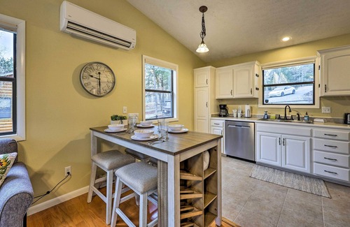 Arrow Point Casa | Lake Views: Table Rock Lake Retreat w/ Fenced Yard