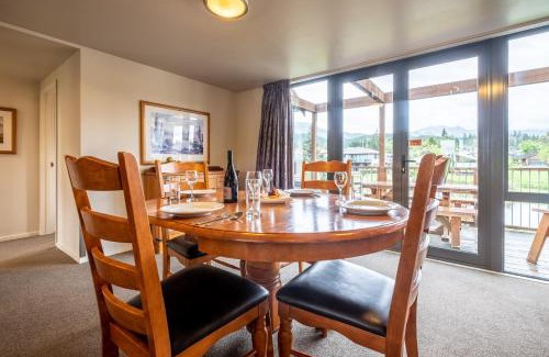 Hanmer Springs Casa | * LAKE VILLA 461 *