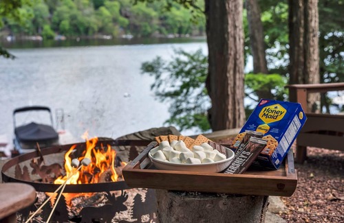 Greentown Casa | Lake Wallenpaupack Lakefront+ Private Boat Slip