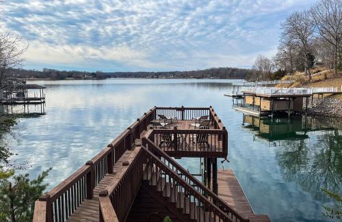Moneta Casa | LakeDaze