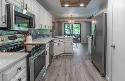 Bella Vista Casa | Lakefront AND on the MTB trails!