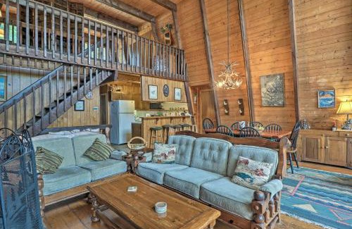 Glendale Casa | Lakefront Berkshires Retreat with Deck, Dock and Boat!