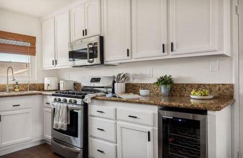 Silver Lakes Country Club Casa | Lakefront Casa Del Lago