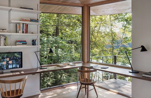 Center Harbor Casa | Obra maestra moderna en Squam, presentada en la revista Boston
