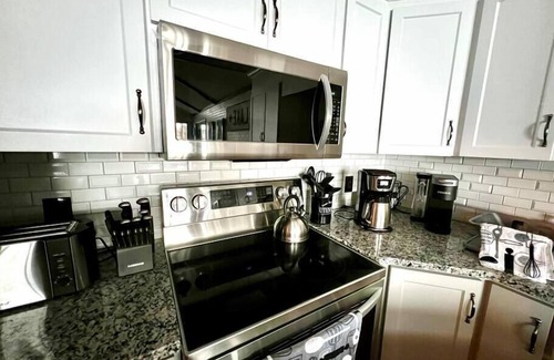 Gouldsboro Casa | *Lakefront Family Oasis* Kayaks* Hot Tub* Fire Pit*