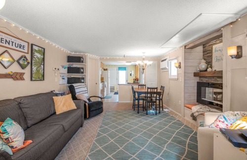 Ham Lake Cabina | Lakefront Family Beach House