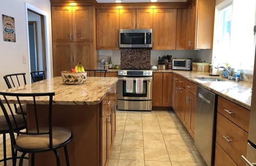Ashland Casa | Lakefront family-friendly 4+ bedroom house on Little Squam
