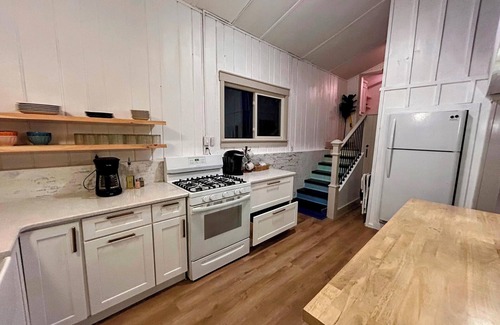 Lake George Cabaña | Lakefront Family-Friendly Hideaway by Hygge Homes