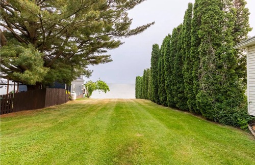 Cleveland Casa | Lakefront Family Getaway