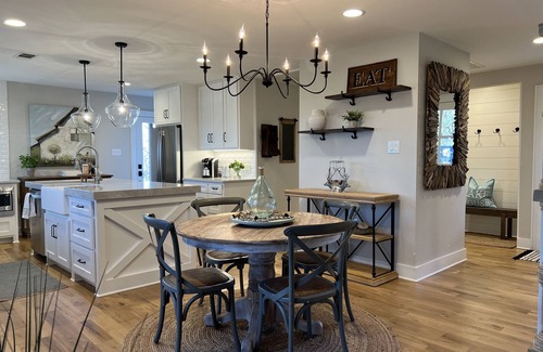 Fort Worth Casa | Lakefront farmhouse. Private dock. Gated 2+ ac. Eagle Mtn Lake, Fort Worth, TX