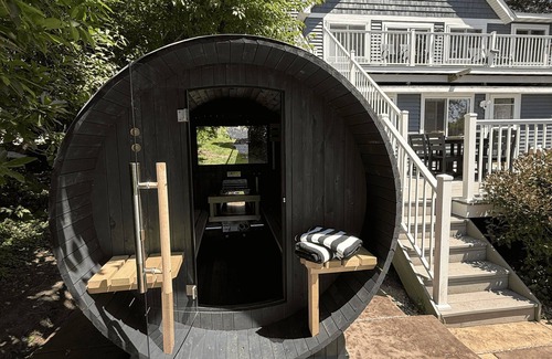 Ramsey County Casa | Lakefront Getaway: Sauna, Hot Tub, Firepit & More! by RedAwning