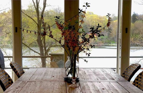 Walton Park Casa | Lakefront Getaway w/ Mix of Cozy & Modern Touches