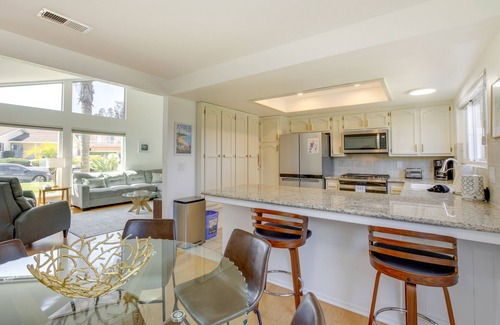 Pismo Beach Cabaña | Lakefront Grover Beach Home ~ Walk to Ocean!