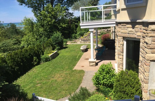Kincardine Cabaña | Lakefront High-End Suite