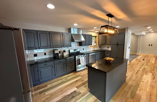 Osceola Casa | Lakefront Home with 6-person Hot Tub