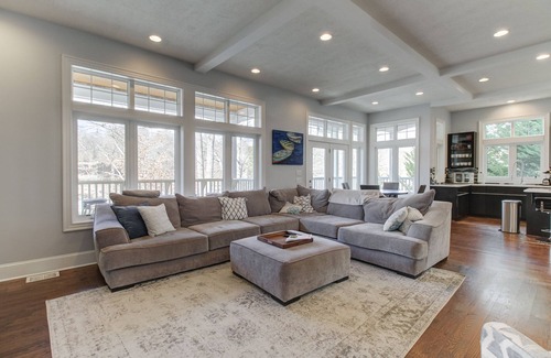 Moneta Casa | Lakefront Home with Hot tub, dock, & 12 beds