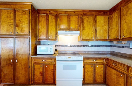 Prosperity Casa | Lakefront home with incredible sunset view, private dock, screened porch, and AC