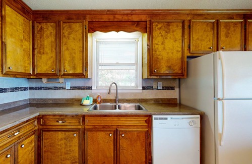 Prosperity Casa | Lakefront home with incredible sunset view, private dock, screened porch, and AC