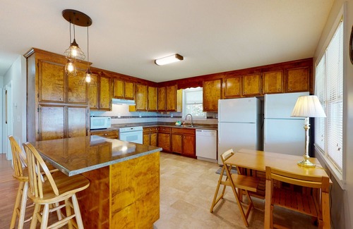 Prosperity Casa | Lakefront home with incredible sunset view, private dock, screened porch, and AC