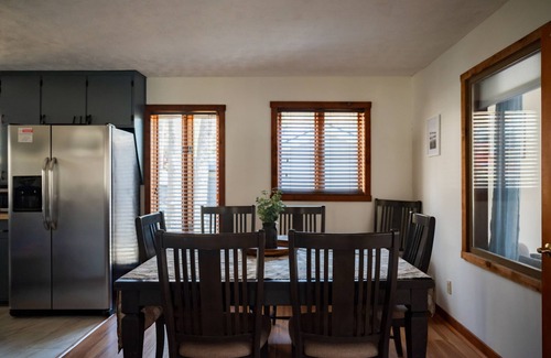 Martinsville Apartamento | Lakefront Hot tub Amazing Views 35 min to Indy