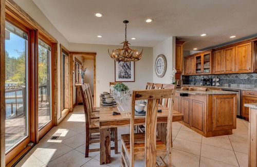Tahoe Vista Casa | Lakefront | Hot Tub | Buoy | Game Room | Walk to the Beach (Steeple)