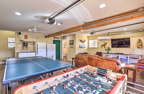 Granbury Casa | Lakefront Living: Private Dock, Deck, & Game Room!