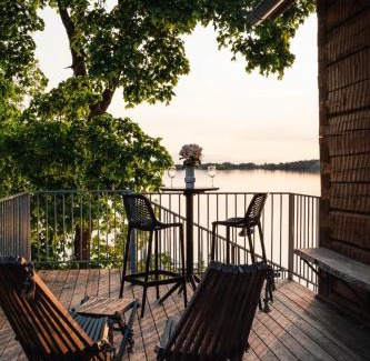 Lempaala Chalet De Esquí | Lakefront log suite