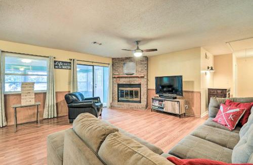 Macon Casa | Lakefront Macon Getaway Grill, Pet Friendly!