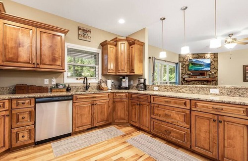 Lake Norman of Catawba Casa | Lakefront Manor w/ Beach, Gameroom, Sauna, Theatre