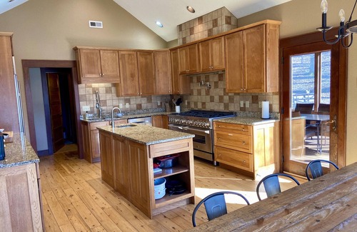 Caryville Casa | Lakefront on Norris. Spectacular Views! Tram to 1000+ sqft dock! 5 Wooded Acres.