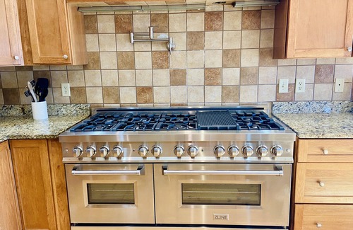 Caryville Casa | Lakefront on Norris. Spectacular Views! Tram to 1000+ sqft dock! 5 Wooded Acres.