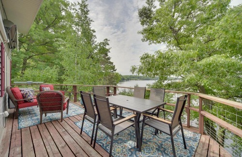 Osceola Casa | Lakefront Osceola Vacation Rental - Dogs Welcome!
