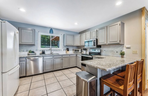 Tobyhanna Casa | Lakefront Paradise Getaway - MEJOR DESPERTAR EN EL LAGO 2