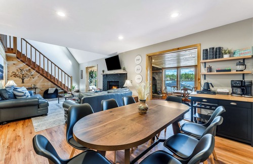 Tobyhanna Casa | Lakefront Paradise Getaway - MEJOR DESPERTAR EN EL LAGO 2