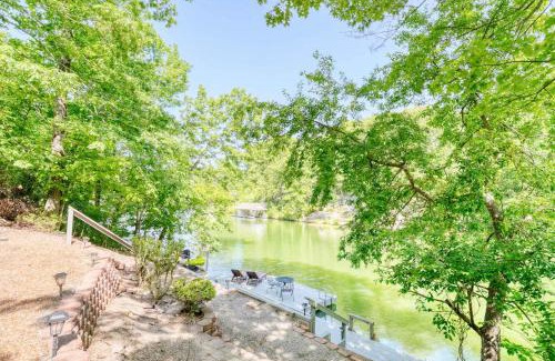 Bella Vista Casa | Lakefront Retreat - Near Trails & Family Fun