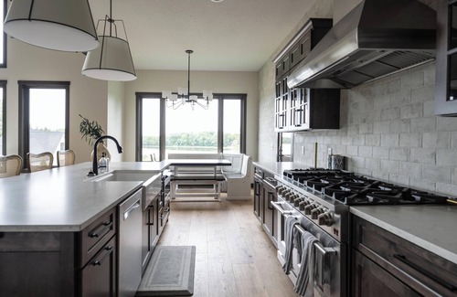 Center City Casa | Lakefront Retreat on South Center Lake