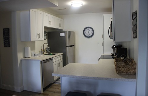 Williamstown Casa | Lakefront Retreat, Private Dock, Sleeps 8, 11 min from Ark Encounter
