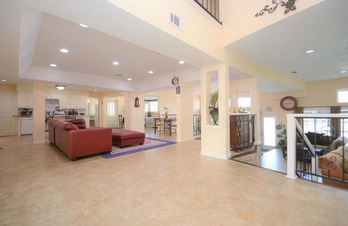 April Sound Casa | Lakefront Retreat with Pool, Spa, Golf, Fishing, Boat slip, Kayaks & Marina