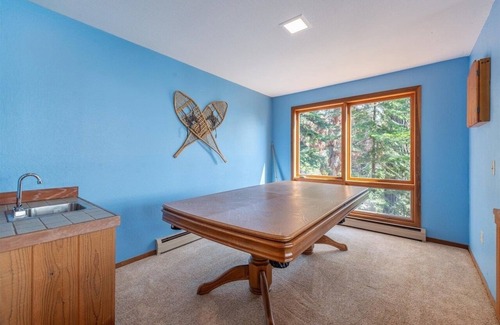 Meeks Bay Cabina | Lakefront Tahoe Cabin Available For Ski Lease