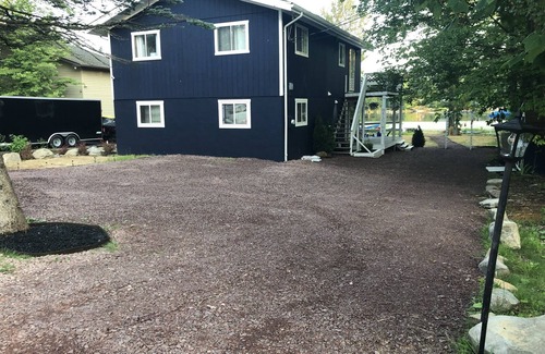 Tobyhanna Cabaña | Lakefront with PRIVATE hot tub- Near All Attractions