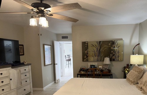 Litchfield Park Casa | Lakehouse in Old Litchfield Park